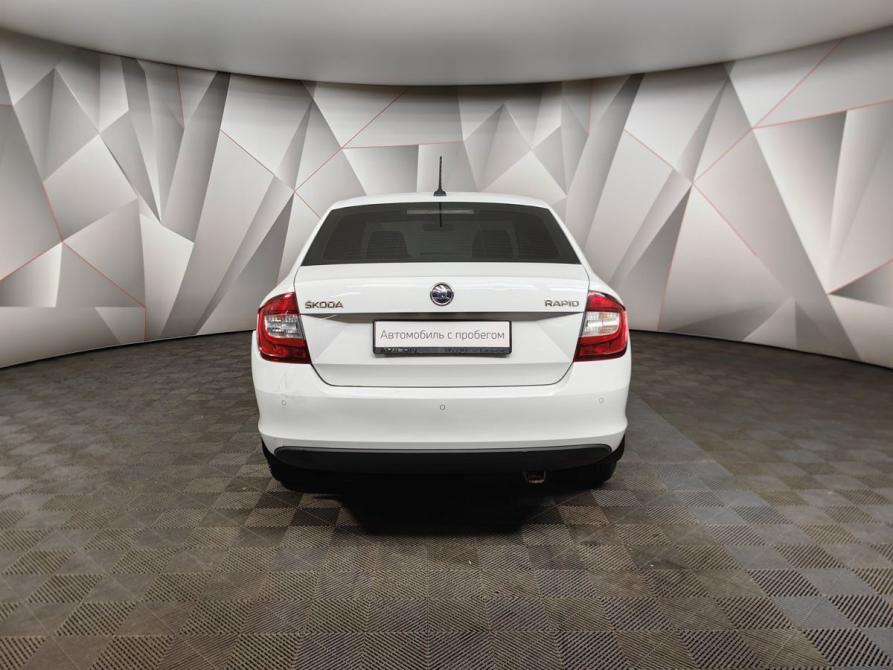 Skoda Rapid I Рестайлинг Москва  - изображение 8