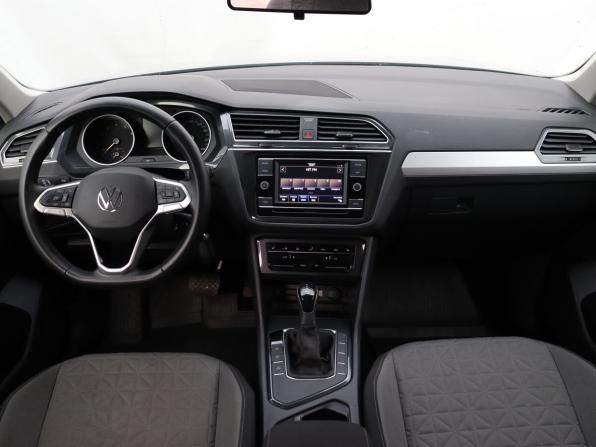 Volkswagen Tiguan II Рестайлинг с пробегом 2021 года, цена 2 550 000 рублей, 72000 км, внедорожник, Автокод Объявления