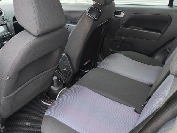 Ford Fusion I Рестайлинг с пробегом 2006 года, цена 335 000 рублей, 230936 км, хэтчбек, Автокод Объявления
