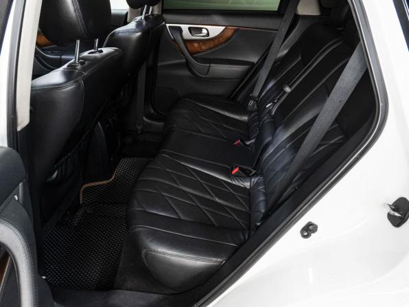 Infiniti FX II (S51) с пробегом 2010 года, цена 1 799 000 рублей, 197184 км, внедорожник, Автокод Объявления
