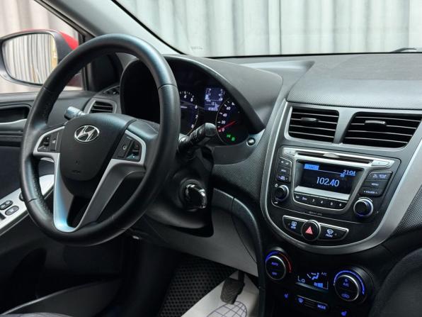 Hyundai Solaris I Рестайлинг с пробегом 2016 года, цена 1 019 000 рублей, 183691 км, седан, Автокод Объявления