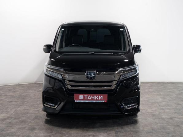 Honda Stepwgn V Рестайлинг с пробегом 2018 года, цена 2 200 000 рублей, 103200 км, минивэн, Автокод Объявления