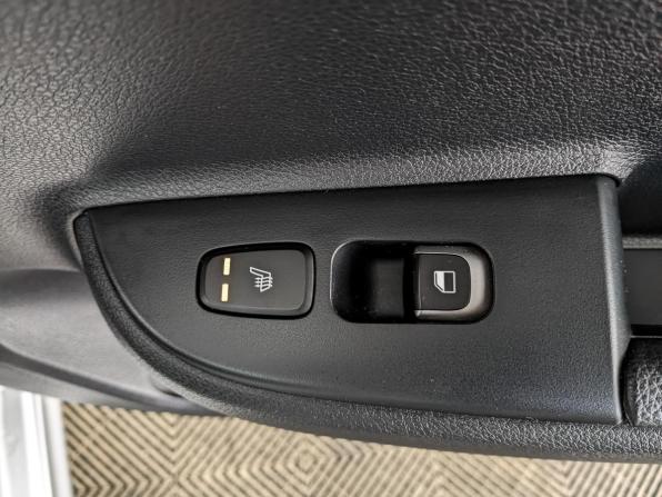 Kia Rio IV Рестайлинг с пробегом 2021 года, цена 1 735 000 рублей, 70336 км, седан, Автокод Объявления
