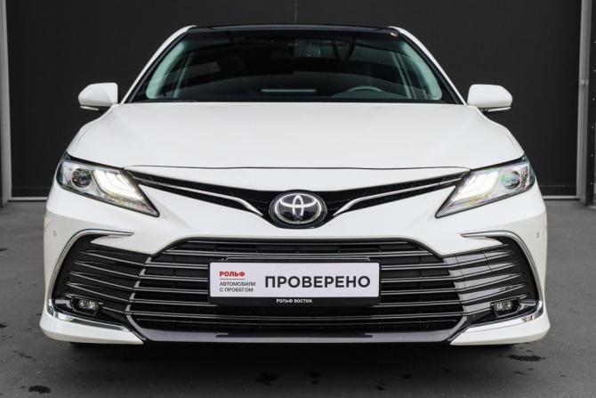 Toyota Camry VIII (XV70) Рестайлинг с пробегом 2023 года, цена 3 850 000 рублей, 21600 км, седан, Автокод Объявления