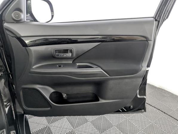 Mitsubishi Outlander III Рестайлинг 3 с пробегом 2021 года, цена 2 650 000 рублей, 61479 км, внедорожник, Автокод Объявления