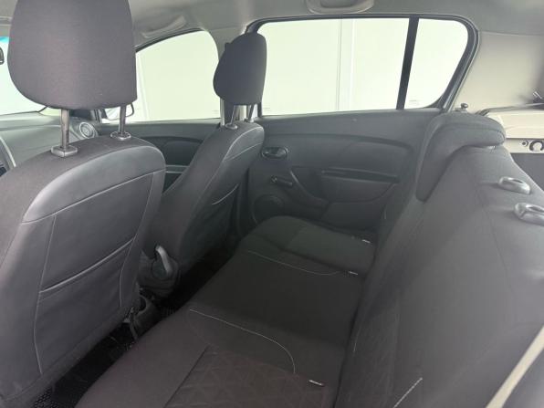 Renault Sandero II с пробегом 2016 года, цена 999 000 рублей, 116400 км, хэтчбек, Автокод Объявления