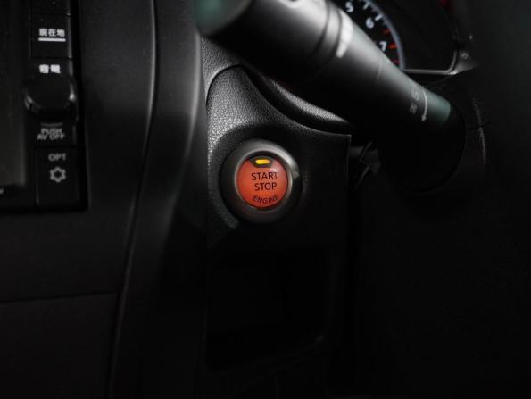 Nissan Note II Рестайлинг с пробегом 2020 года, цена 1 119 000 рублей, 121455 км, хэтчбек, Автокод Объявления