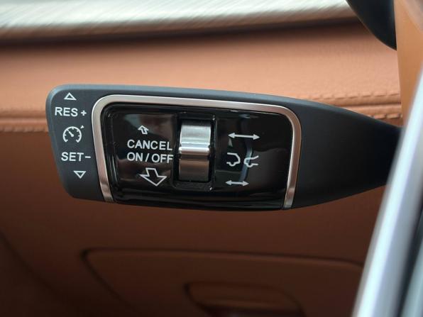 Hongqi H9 I с пробегом 2023 года, цена 4 379 000 рублей, 23460 км, седан, Автокод Объявления