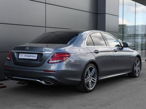 Mercedes-Benz E-Класс V (W213 S213 C238) с пробегом 2017 года, цена 2 897 000 рублей, 119728 км, седан, Автокод Объявления