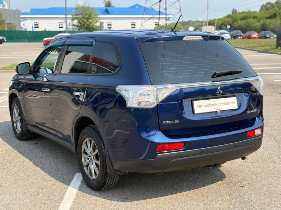 Mitsubishi Outlander III Рестайлинг Томск  - изображение 6