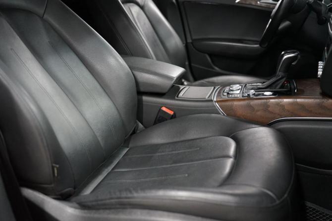 Audi A6 IV (C7) Рестайлинг с пробегом 2015 года, цена 2 470 000 рублей, 145000 км, седан, Автокод Объявления