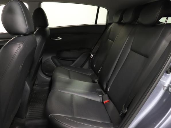Kia Rio IV Рестайлинг с пробегом 2021 года, цена 2 144 000 рублей, 40317 км, хэтчбек, Автокод Объявления