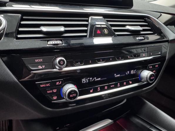 BMW 5 серии VII (G30/G31/G38) с пробегом 2020 года, цена 3 300 000 рублей, 113138 км, седан, Автокод Объявления