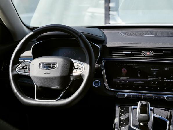 Geely Atlas Pro с пробегом 2022 года, цена 2 265 000 рублей, 25800 км, внедорожник, Автокод Объявления