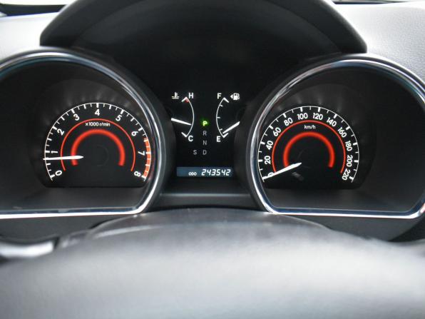 Toyota Highlander II (XU40) Рестайлинг с пробегом 2011 года, цена 1 749 000 рублей, 243518 км, внедорожник, Автокод Объявления