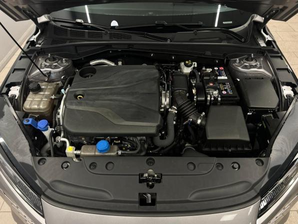 Changan Lamore с пробегом 2023 года, цена 2 090 000 рублей, 11497 км, седан, Автокод Объявления