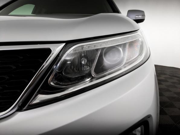 Kia Sorento II Рестайлинг с пробегом 2018 года, цена 2 095 000 рублей, 100825 км, внедорожник, Автокод Объявления
