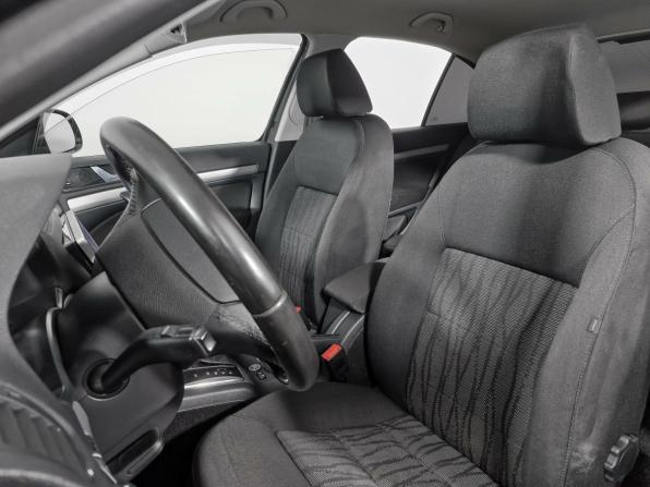 Skoda Octavia II (A5) Рестайлинг с пробегом 2010 года, цена 749 000 рублей, 214712 км, лифтбек, Автокод Объявления