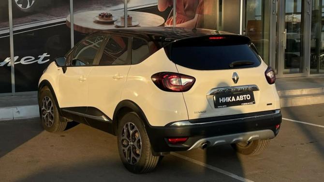 Renault Kaptur I с пробегом 2017 года, цена 1 485 000 рублей, 149438 км, внедорожник, Автокод Объявления