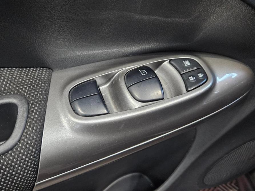 Nissan Juke I Вологда  - изображение 16
