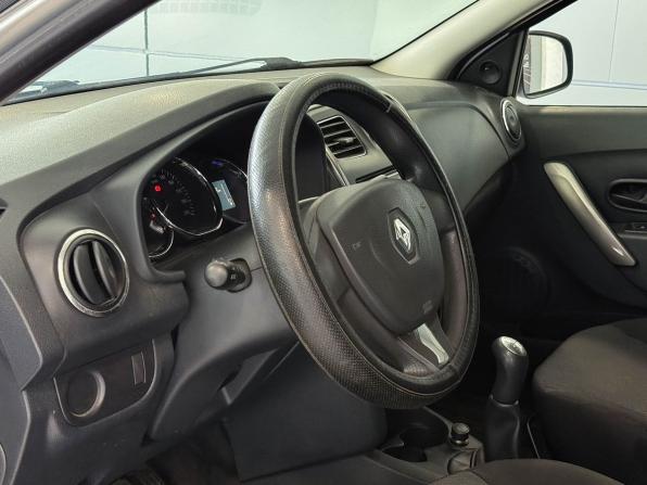 Renault Logan II с пробегом 2014 года, цена 637 000 рублей, 117798 км, седан, Автокод Объявления