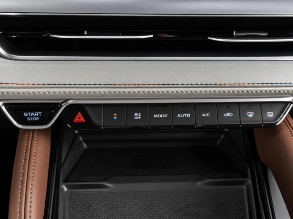 Geely Monjaro I с пробегом 2023 года, цена 3 619 000 рублей, 14961 км, внедорожник, Автокод Объявления