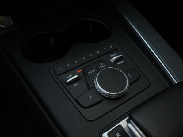 Audi A4 V (B9) с пробегом 2016 года, цена 2 898 000 рублей, 101060 км, седан, Автокод Объявления