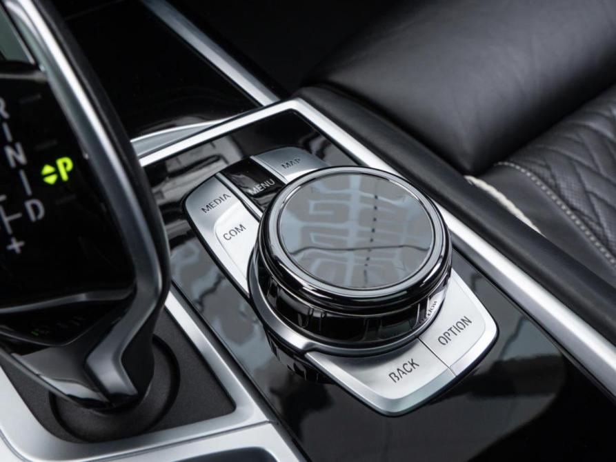BMW 7 серии VI (G11/G12) Рестайлинг Волгоград  - изображение 27
