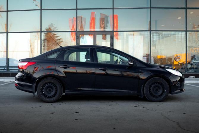 Ford Focus III с пробегом 2013 года, цена 659 900 рублей, 225102 км, седан, Автокод Объявления