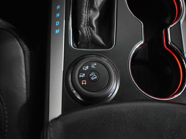 Ford Explorer V с пробегом 2015 года, цена 2 050 000 рублей, 176126 км, внедорожник, Автокод Объявления