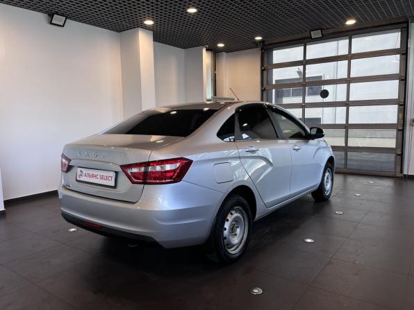 Lada (ВАЗ) Vesta I с пробегом 2021 года, цена 1 030 000 рублей, 115498 км, седан, Автокод Объявления