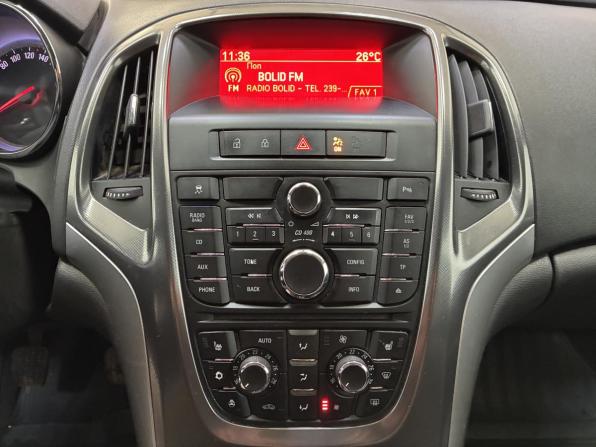 Opel Astra J с пробегом 2012 года, цена 460 000 рублей, 252000 км, хэтчбек, Автокод Объявления