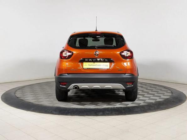 Renault Kaptur I с пробегом 2018 года, цена 1 764 500 рублей, 58000 км, внедорожник, Автокод Объявления