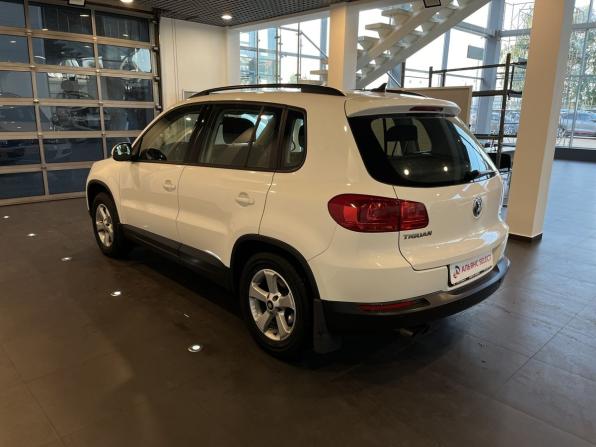 Volkswagen Tiguan I Рестайлинг с пробегом 2012 года, цена 1 340 000 рублей, 103809 км, внедорожник, Автокод Объявления