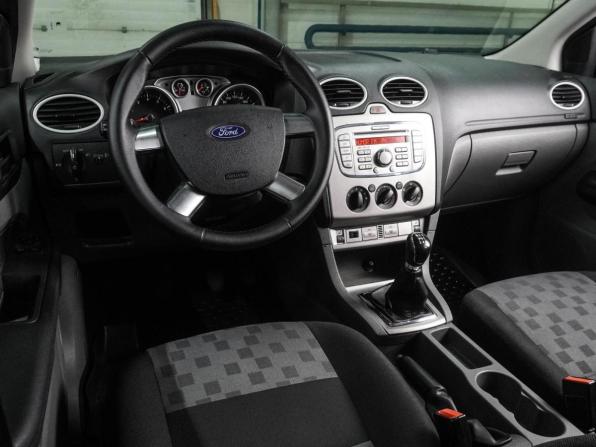 Ford Focus II Рестайлинг с пробегом 2008 года, цена 609 000 рублей, 247289 км, седан, Автокод Объявления