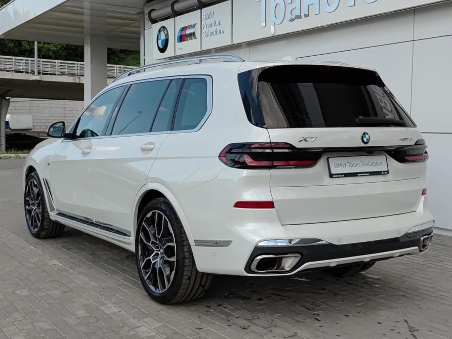 BMW X7 I (G07) Рестайлинг Казань  - изображение 8