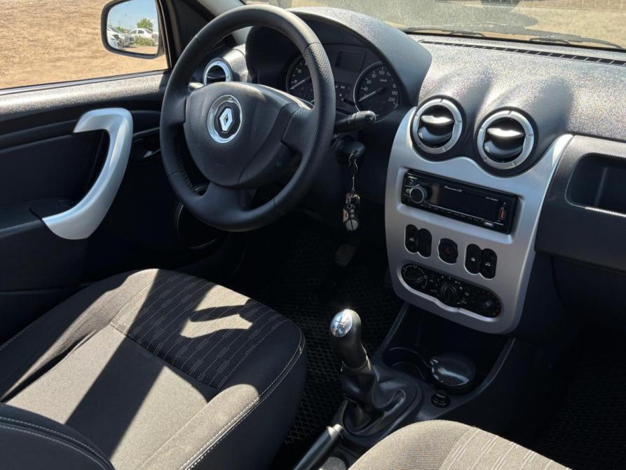 Renault Logan I Рестайлинг Набережные Челны  - изображение 20