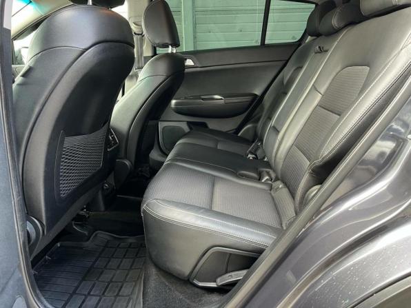 Kia Sportage IV с пробегом 2018 года, цена 1 599 000 рублей, 197238 км, внедорожник, Автокод Объявления