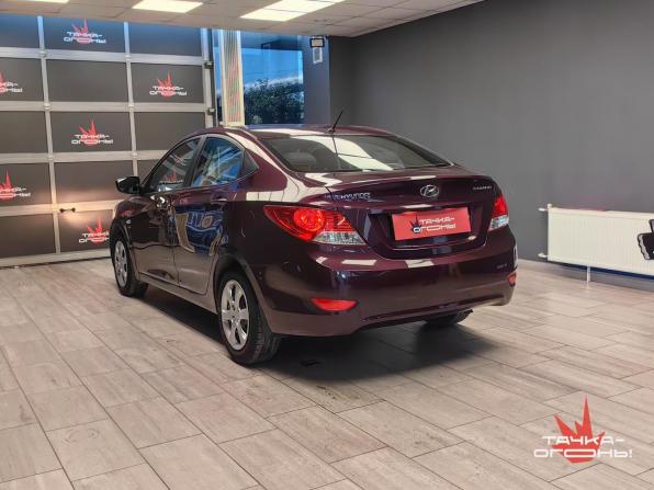 Hyundai Solaris I с пробегом 2013 года, цена 798 000 рублей, 137000 км, седан, Автокод Объявления
