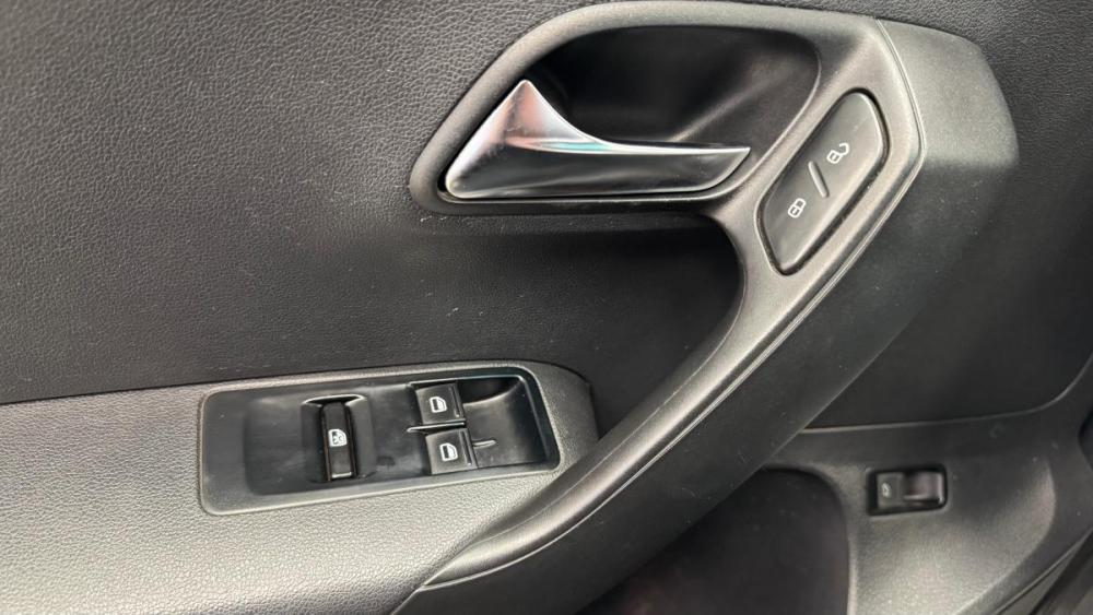 Volkswagen Polo V Киров  - изображение 14