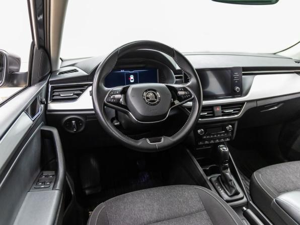 Skoda Rapid II с пробегом 2021 года, цена 1 598 000 рублей, 106000 км, лифтбек, Автокод Объявления