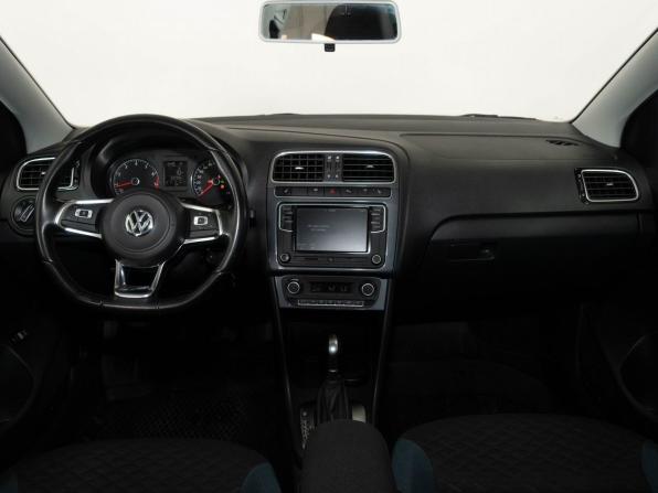 Volkswagen Polo V Рестайлинг с пробегом 2019 года, цена 1 533 000 рублей, 63500 км, седан, Автокод Объявления