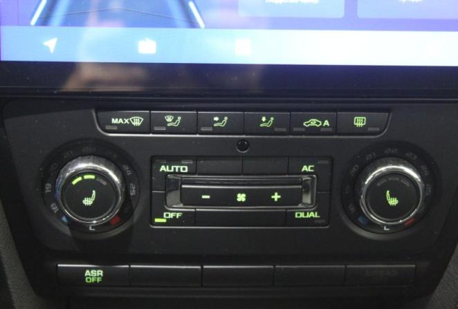 Skoda Octavia I (A4) Рестайлинг с пробегом 2009 года, цена 890 000 рублей, 145819 км, лифтбек, Автокод Объявления