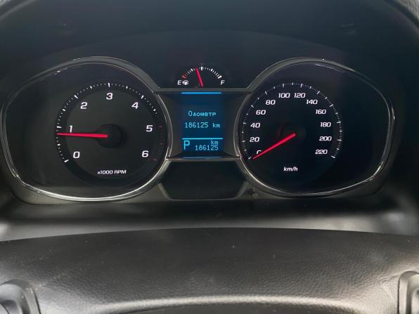 Chevrolet Captiva I Рестайлинг 2 с пробегом 2014 года, цена 1 199 000 рублей, 186130 км, внедорожник, Автокод Объявления
