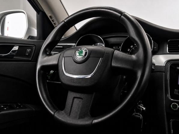 Skoda Superb II с пробегом 2012 года, цена 1 199 000 рублей, 190900 км, лифтбек, Автокод Объявления