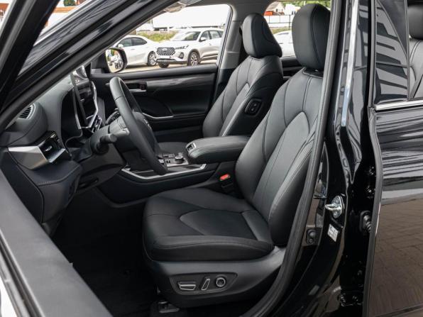 Toyota Highlander IV (XU70) с пробегом 2025 года, цена 5 250 000 рублей, 32 км, внедорожник, Автокод Объявления