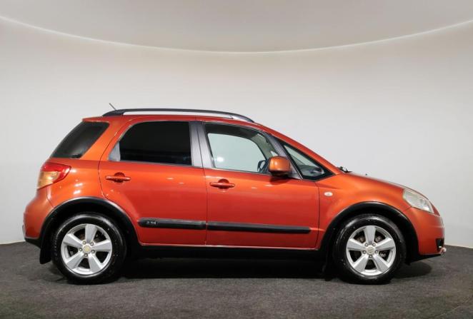 Suzuki SX4 I (Classic) Рестайлинг с пробегом 2010 года, цена 850 000 рублей, 221196 км, хэтчбек, Автокод Объявления