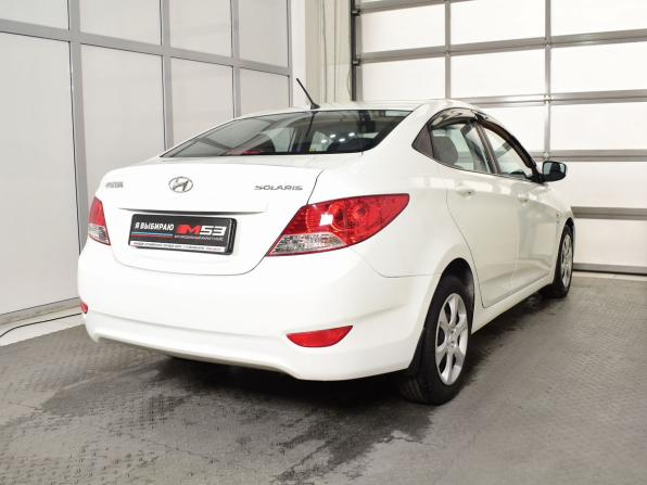 Hyundai Solaris I с пробегом 2013 года, цена 949 995 рублей, 161884 км, седан, Автокод Объявления