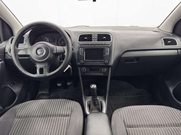 Volkswagen Polo V с пробегом 2011 года, цена 690 000 рублей, 237244 км, седан, Автокод Объявления