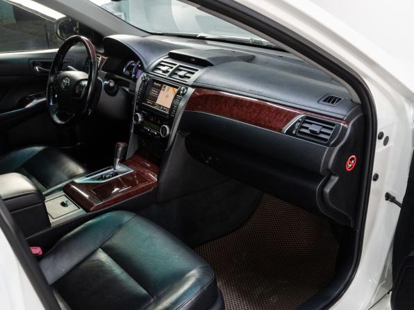 Toyota Camry VII (XV50) с пробегом 2012 года, цена 1 650 000 рублей, 243934 км, седан, Автокод Объявления